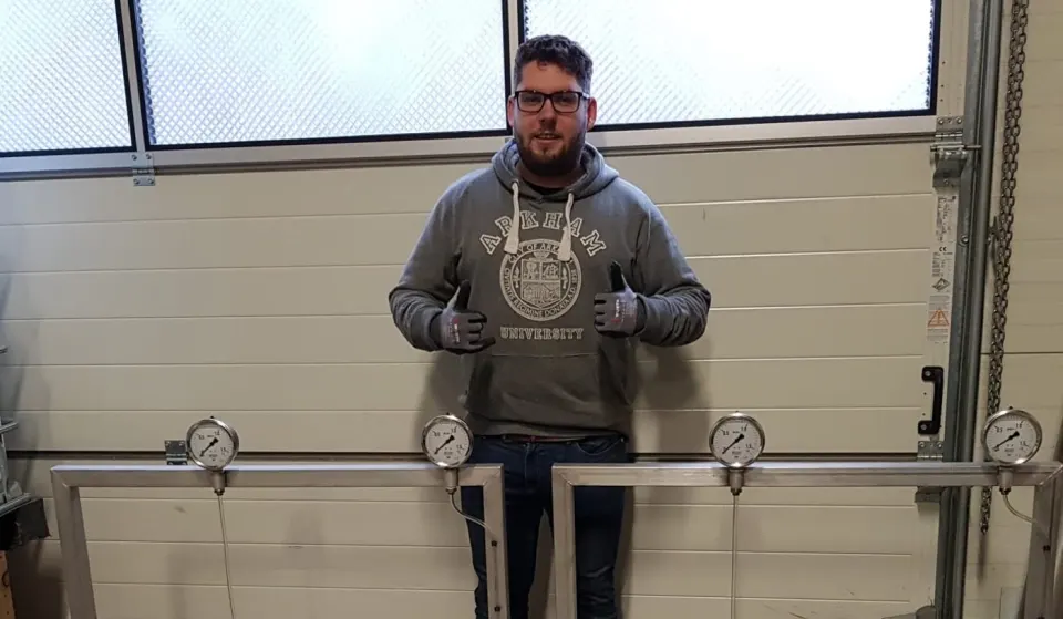 Robbie Verbeek van Coraltech in de werkplaats